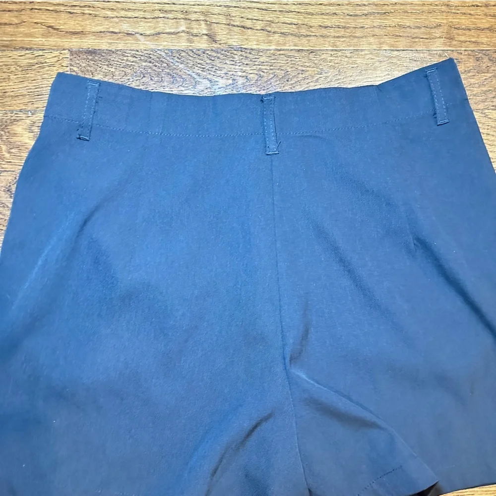 Max Studio Black Women’s Shorts - Picture 6 of 7
